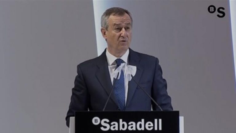 González-Bueno sitúa el riesgo y la morosidad como «foco de atención preferente»