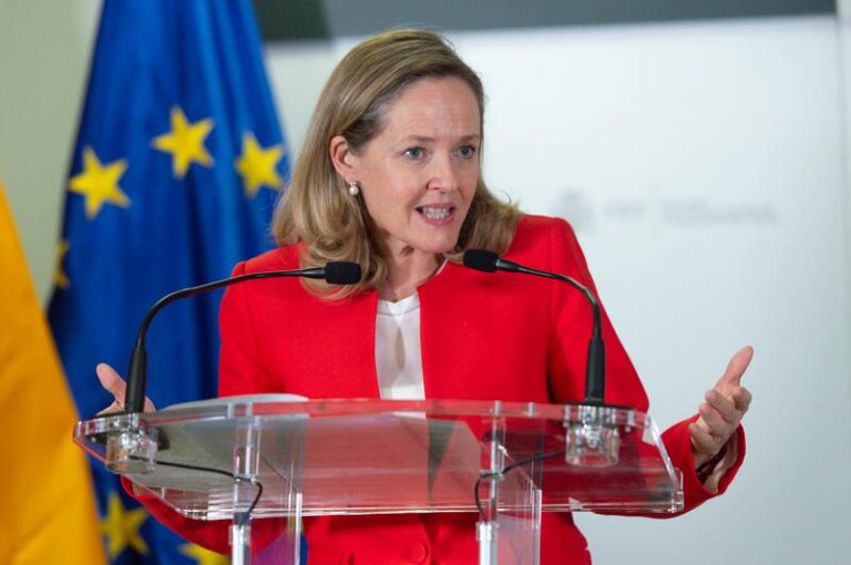 El Gobierno destaca la «sólida recuperación» de la economía, tras crecer un 5,1% en 2021