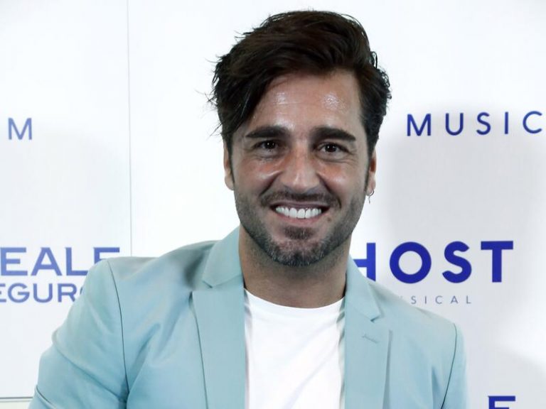 David Bustamante se confiesa en su cumpleaños. ¿Le ha afectado la famosa «crisis de los 40»?