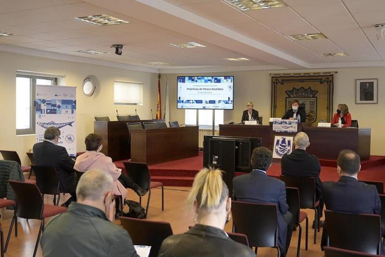 La Xunta pide al Gobierno una «solución inmediata» al bloqueo del transporte de los productos del mar