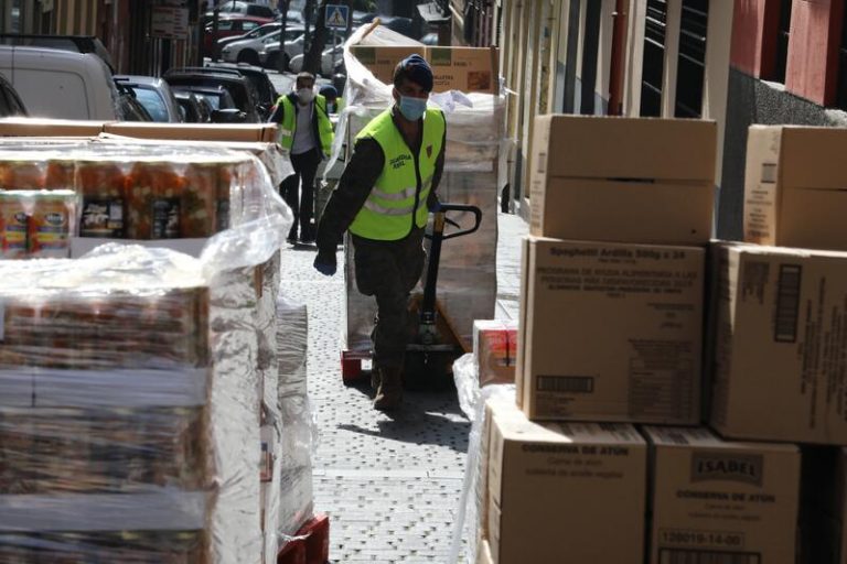 Banco de Alimentos confirma que está distribuyendo un 80% menos de fruta
