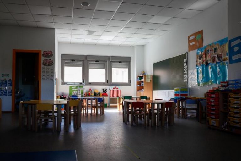 Gobierno y CCAA se reúnen el miércoles para abordar la situación de menores ucranianos escolarizados en España