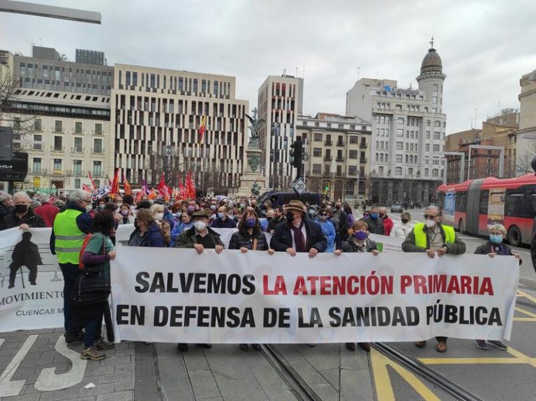 Más de 60 entidades reprueban en Zaragoza el momento «crítico» que atraviesa la Atención Primaria