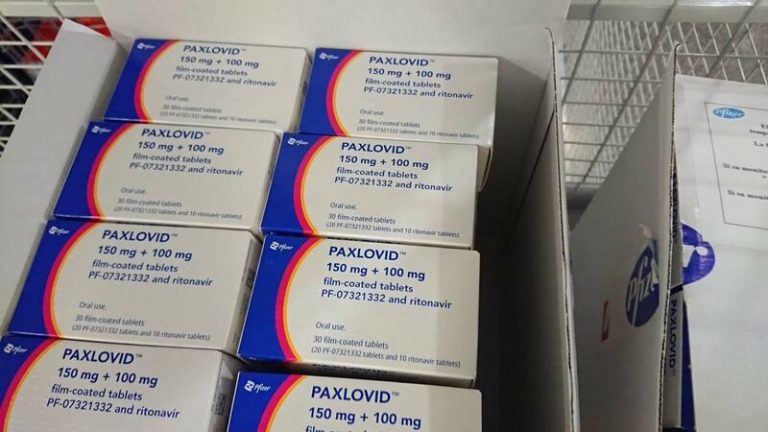 Los farmacéuticos proponen que ‘Paxlovid’ se dispense en farmacias para agilizar su administración