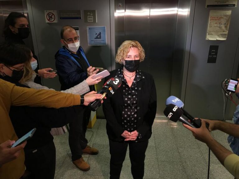 El Govern catalán dice que las peticiones de los sindicatos educativos tienen «impacto económico altísimo»