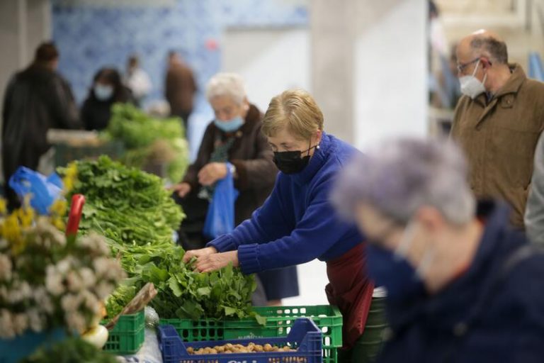La sexta ola Covid sigue su descenso en Cantabria con ningún indicador en riesgo muy alto
