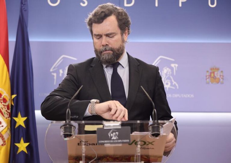 Vox ve «difícil» apoyar el decreto contra la crisis e invita a eléctricas a reflexionar sobre sus beneficios