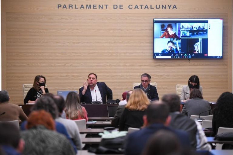 ERC trabajará para ampliar el consenso sobre política lingüística y que «nadie salte del acuerdo»