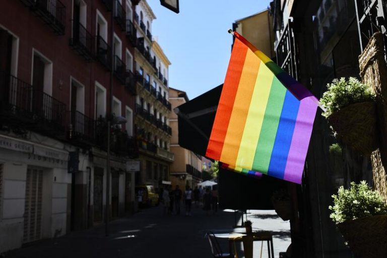 Una concejala de Vox en Madrid asegura estar «pasmada» porque jóvenes de 12 a 14 años se declaren bisexuales