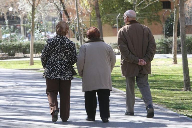 Cantabria suma un fallecimiento por Covid y 29 casos de mayores de 60 años