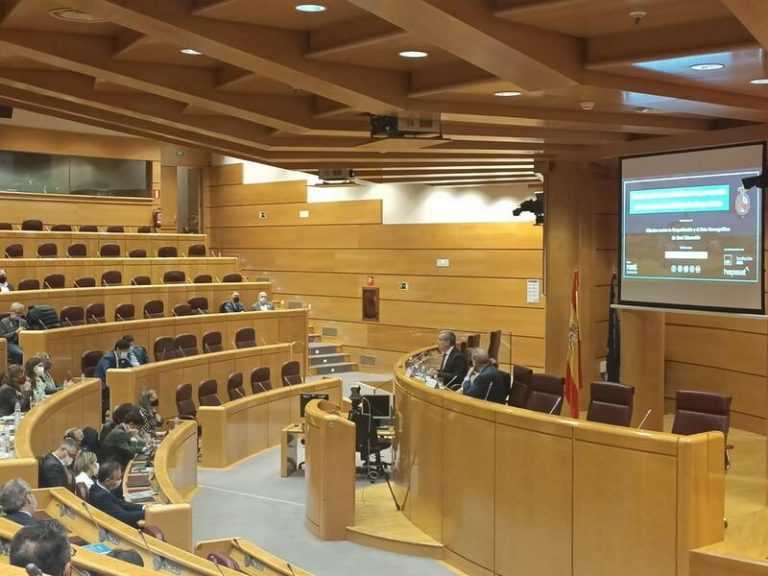 Campo Vidal presenta un estudio en el que 2/3 de los encuestados suspenden el plan del Gobierno contra la despoblación