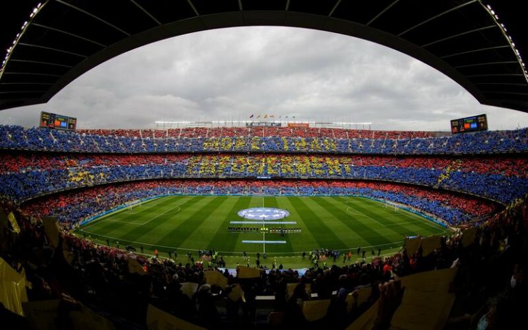 El Barça-Madrid bate el récord mundial de asistencia en un partido de fútbol femenino