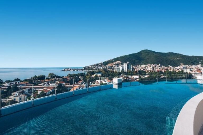 Iberostar refuerza su presencia en Montenegro con la apertura de su tercer hotel