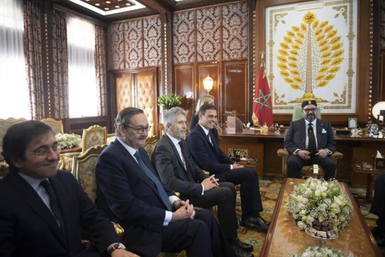 Mohamed VI invita a Sánchez a visitar Marruecos en los «próximos días» para escenificar la nueva etapa