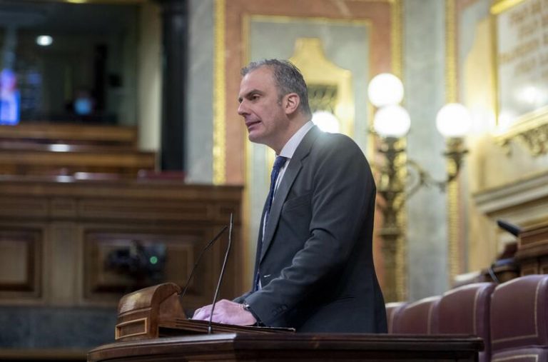 La UCM cancela un acto en el que iba a participar Ortega Smith por promover la «incitación al odio»