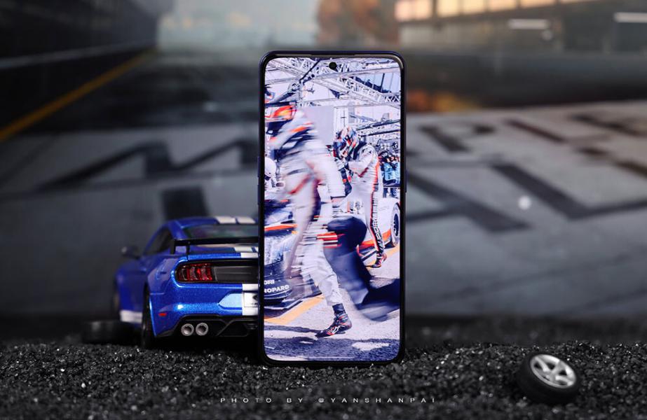 Diseño llamativo en el nuevo Realme GT Neo 3