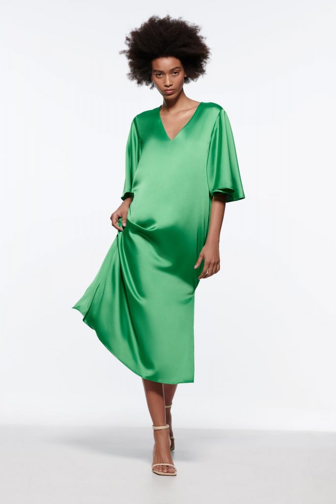 El Espectacular Vestido De Zara Que Cuesta Menos De 30 Euros