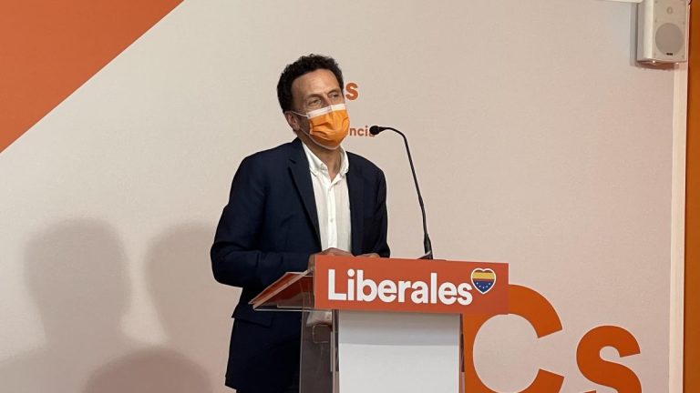 Bal dice que Sánchez «tiene que echar del Gobierno» a Podemos y «para eso el PP tiene que ser responsable»