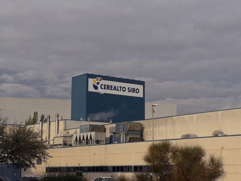 Los trabajadores de la fábrica de Siro en Toro dicen que el cierre sería «un palo gordísimo»