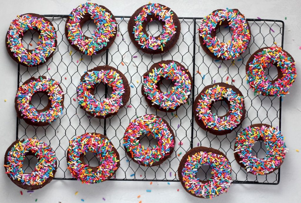 Cómo Hacer Unos Donuts De Chocolate Sin Nada De Azúcar