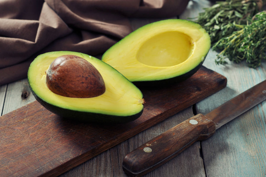 Cómo sabes si un aguacate está malo en cinco segundos