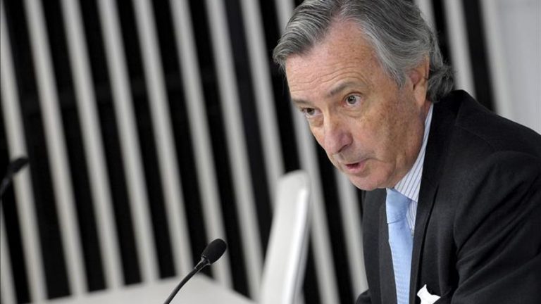 Dezcallar admite que la solución para el Sáhara es realista pero critica las «vagas» explicaciones de Sánchez