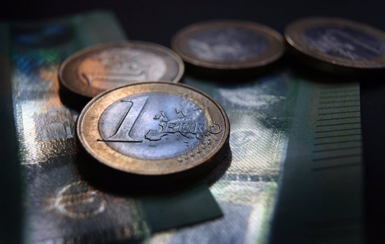 El BCE prevé una inflación por encima del 7% en el escenario más severo por la guerra en Ucrania