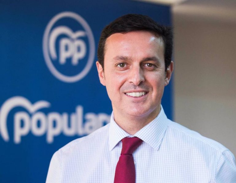 El PP de Almería cierra filas en torno al «proyecto ganador» de Feijóo y su modelo de «moderación»