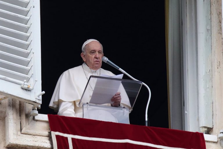 El Papa envía a dos cardenales a Ucrania para acompañar la ayuda humanitaria
