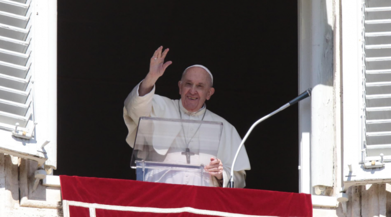 El Papa hace un nuevo llamamiento a la paz: «La guerra es un acto bárbaro que debe ser abolido»