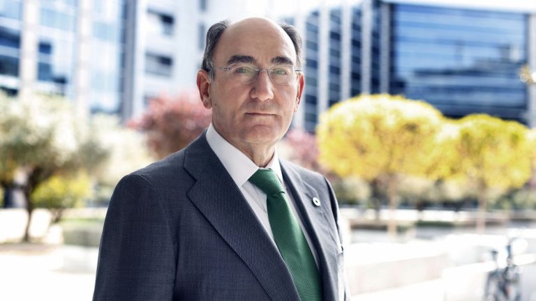 El juez del caso Villarejo mantiene imputado a Galán pero decreta el archivo para 3 exdirectivos de Iberdrola
