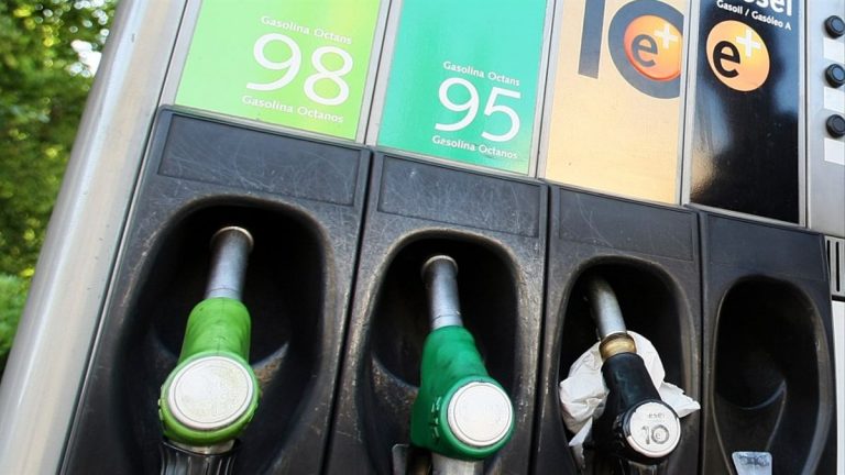 Esta aplicación te dice qué gasolinera es más barata