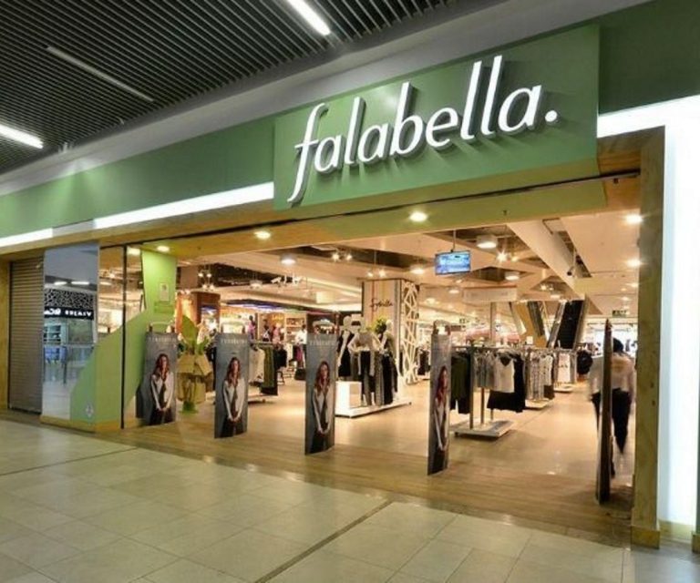 La cadena chilena de ‘retail’ Falabella dispara su beneficio en 2021 hasta los 730 millones de euros