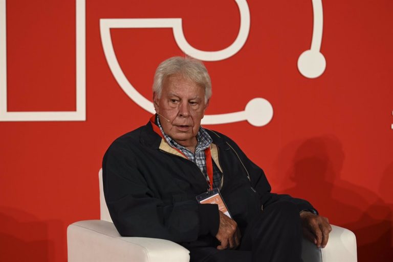 Felipe González impartirá la ponencia inaugural de un congreso en Guadalupe sobre relaciones entre Europa y América