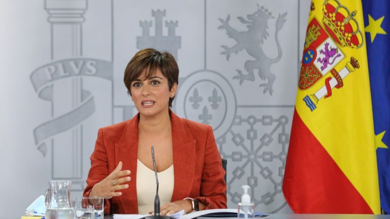 Isabel Rodríguez advierte de que hubiera sido «más gravoso» para la economía no haber puesto sanciones masivas