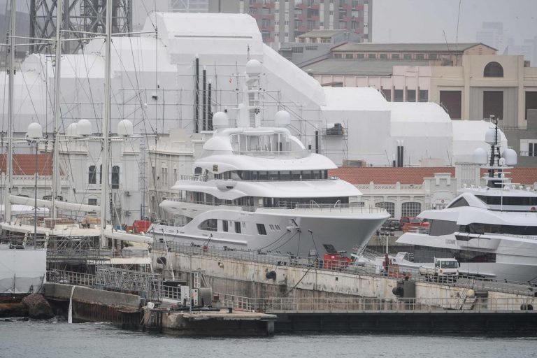 Los Registradores ya han entregado un primer informe al Gobierno sobre los bienes de oligarcas rusos en España
