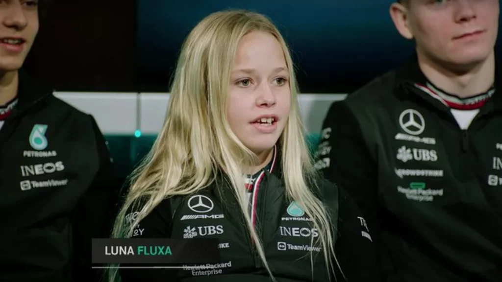 Luna Fluxá Digna Representa Del Deporte Motor