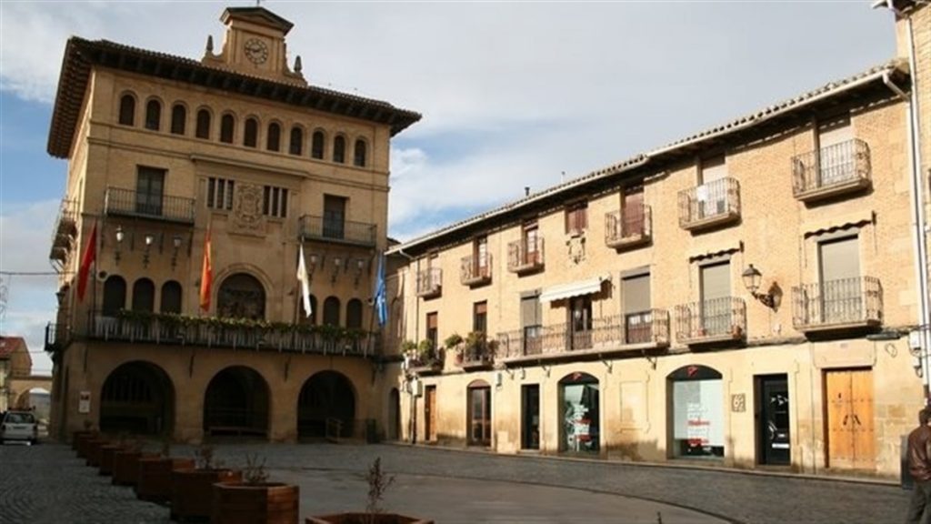 ¿Cuál Es El Pueblo Medieval Más Bonito De España?