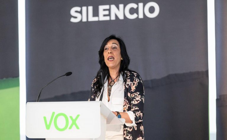 Martínez, satisfecha con la sentencia del TC, espera que la Mesa le restituya los derechos políticos negados