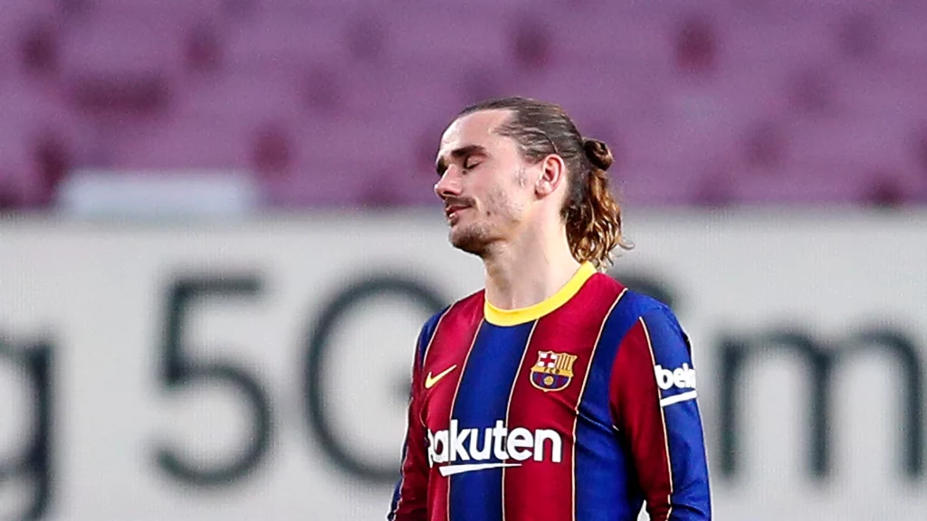 Nadie Ve A Griezmann Regresando Al Camp Nou