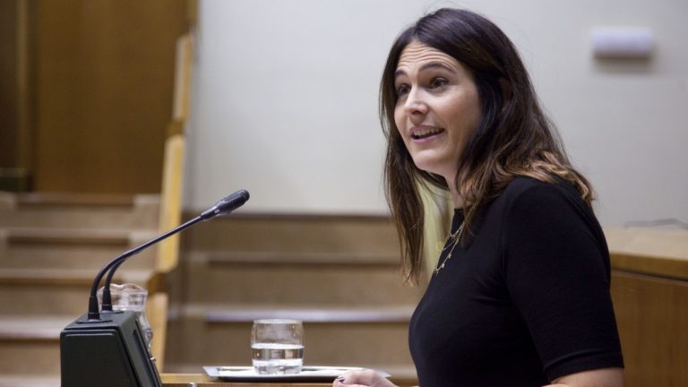 PNV, EH Bildu, PSE y Podemos defienden un pacto de país en educación