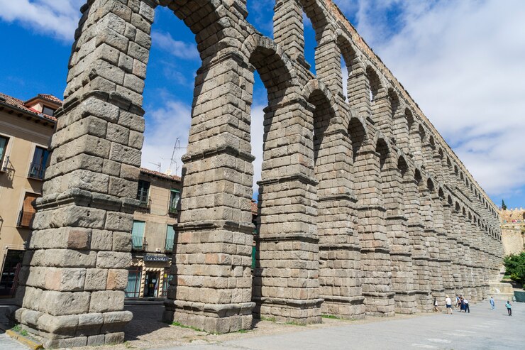 El Motivo Por El Que Quieren Derribar El Acueducto De Segovia