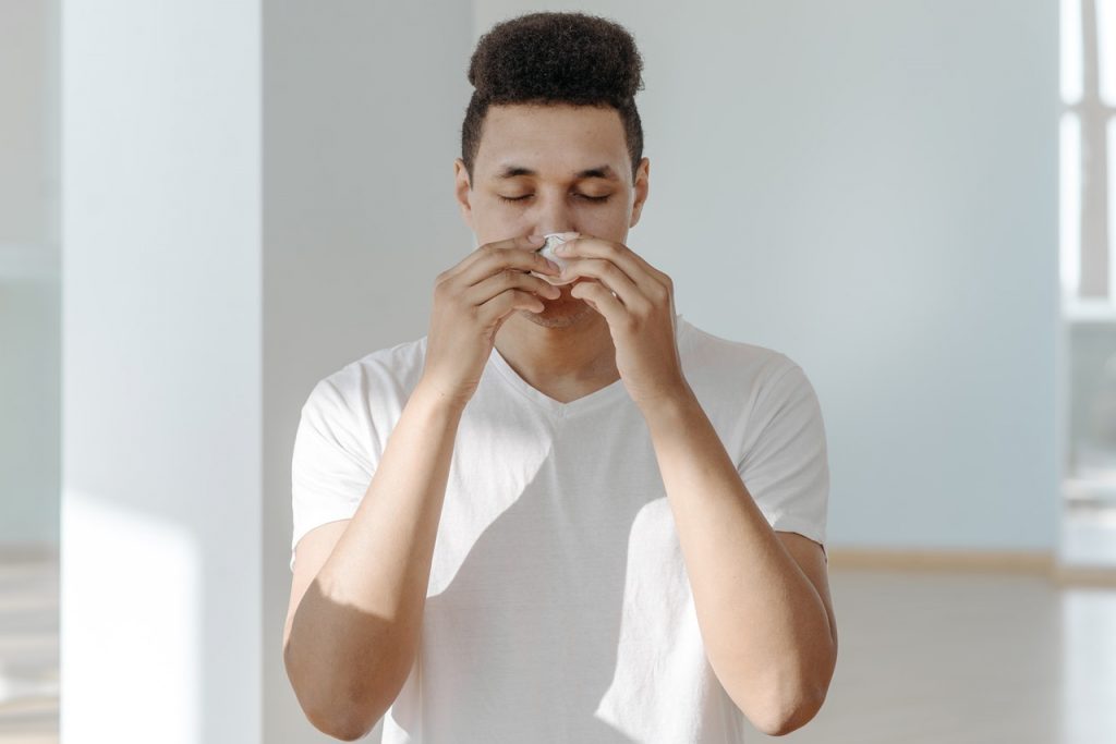 Alergia O Catarro: Pasos Sencillos Para Diferenciar Sus Síntomas