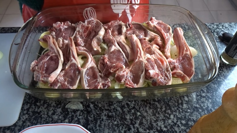 El Truco Para Hacer Unas Chuletas De Cordero Al Horno Sabrosas