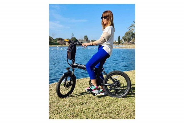 Alquiler de bicicletas eléctricas en Costa Ballena a domicilio con la empresa Neo Skate