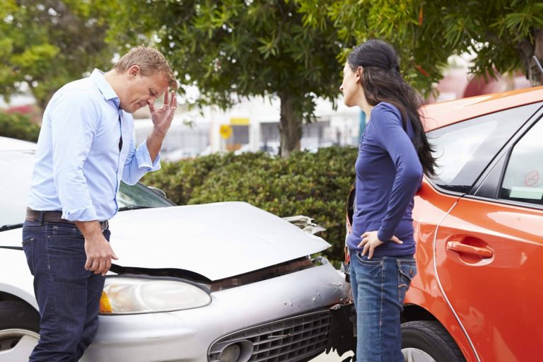 ¿Por qué es importante contar con un abogado especializado tras un accidente de tráfico?, por TráficoAyuda