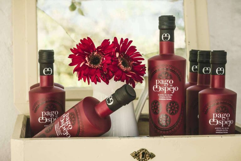 Aceite virgen extra gourmet con esencia de mujer, Pago de Espejo