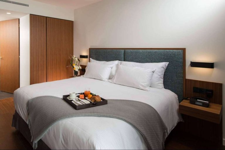 Insolit y su nuevo proyecto de iluminación en el hotel Fraser Suites Geneva, situado en Suiza