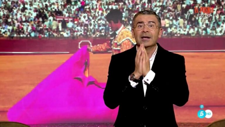 Esto es lo que los fans de Ayuso no perdonan a Jorge Javier Vázquez