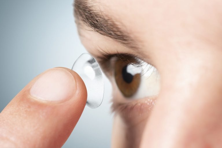 El tiempo máximo que debes usar las lentillas para no quedarte ciego